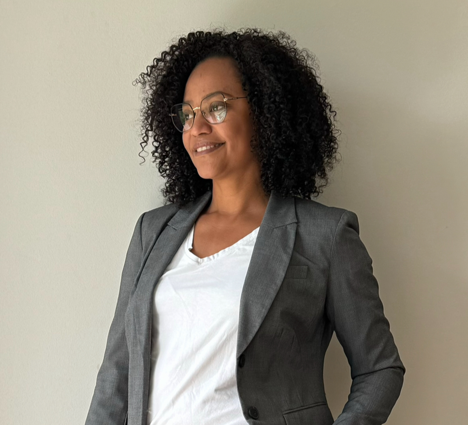 Diplom Psychologin und Resilienzfachkraft Yennis Holmer